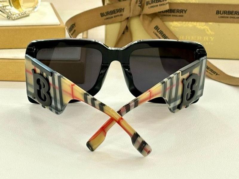 Burberry Sunglasses 288